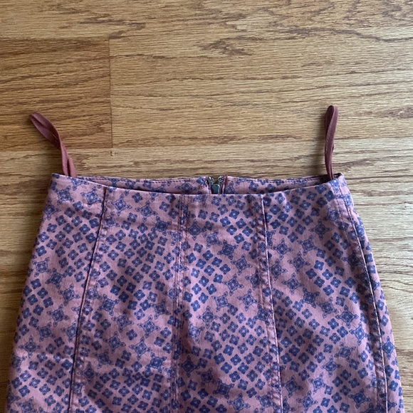 Free People Modern Femme Printed Mini in red. Size 4. NWOT - Picture 9 of 9